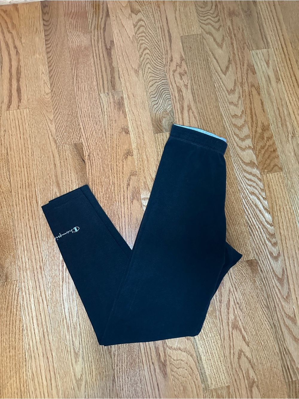 Vintage Champion Faded Black with Gray Logo inside Waistband
Leggings Size Large